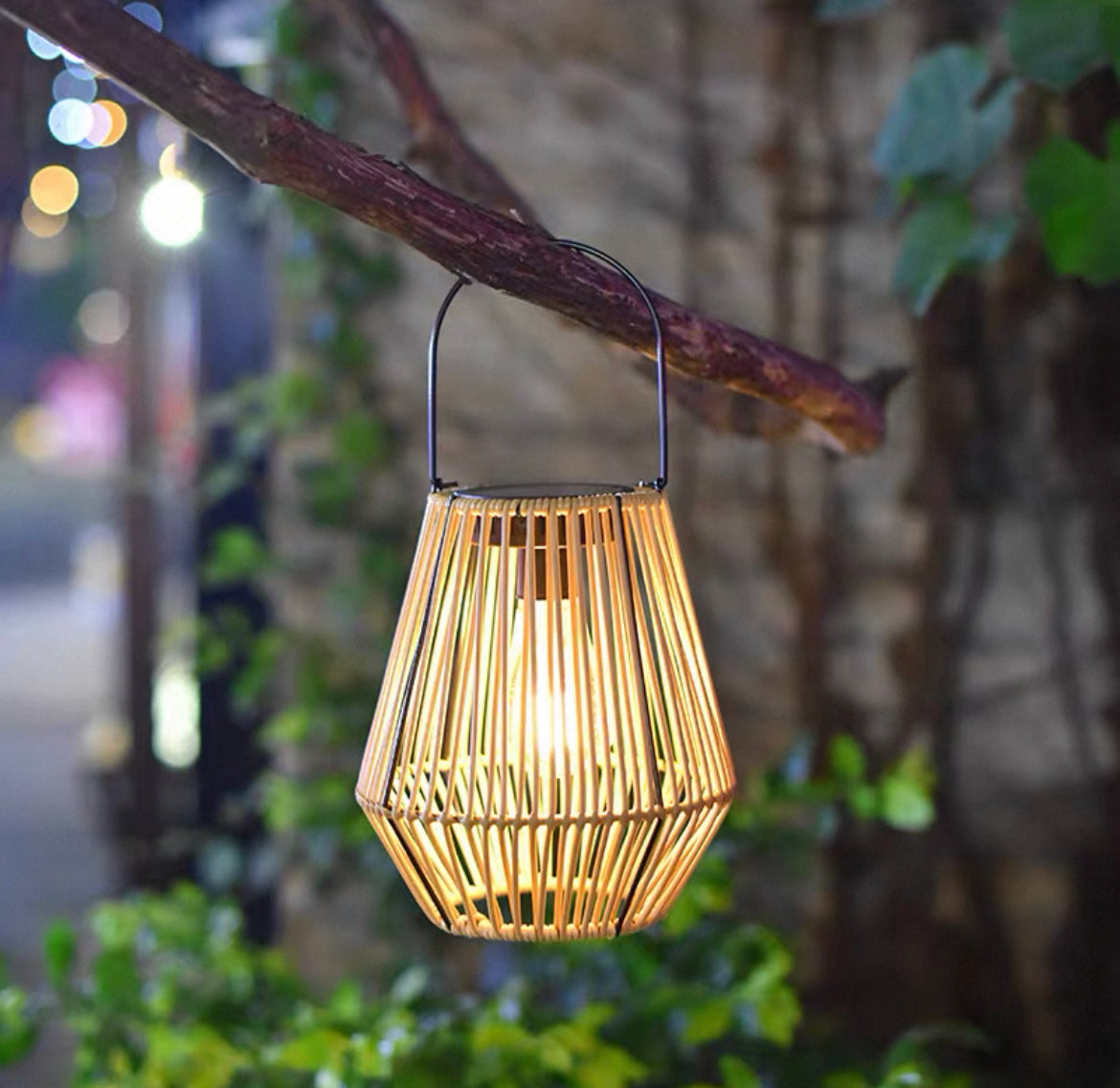 👻 Halloween Sale 49% OFF 👻 Solar Radiant Rattan Glow Lantern – Spooky-Chic Outdoor Lighting
