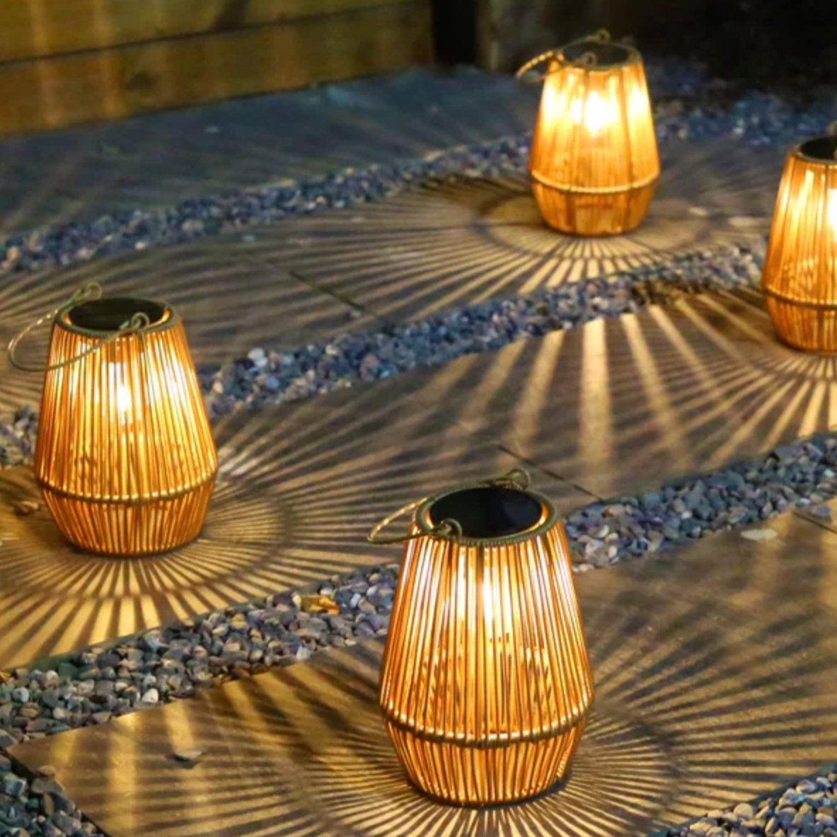 👻 Halloween Sale 49% OFF 👻 Solar Radiant Rattan Glow Lantern – Spooky-Chic Outdoor Lighting