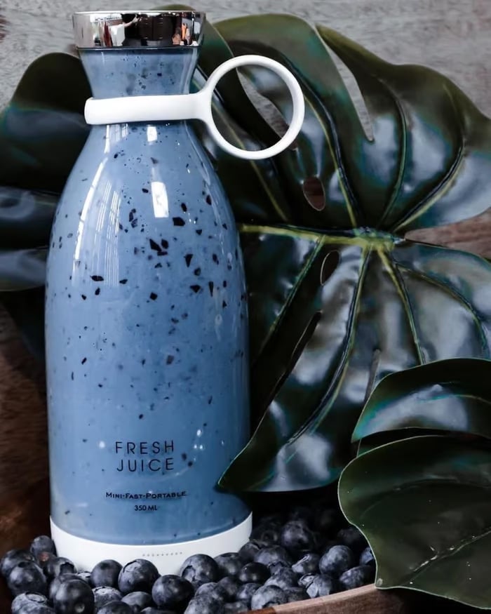 Blend-N-Go Portable Blender 🌪️ Fresh Nutrition Anywhere 🍓